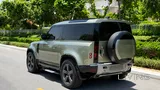 Land Rover Defender 90